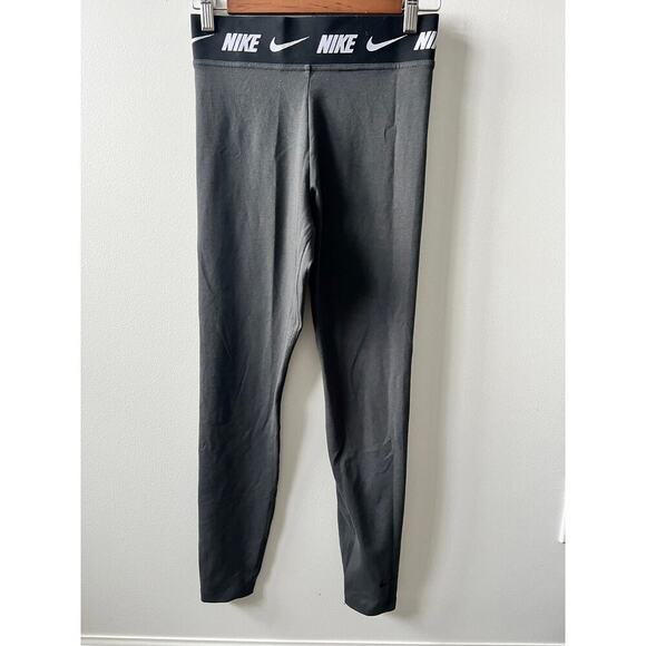 Nike women's tight fit leggings size small - Picture 2 of 3